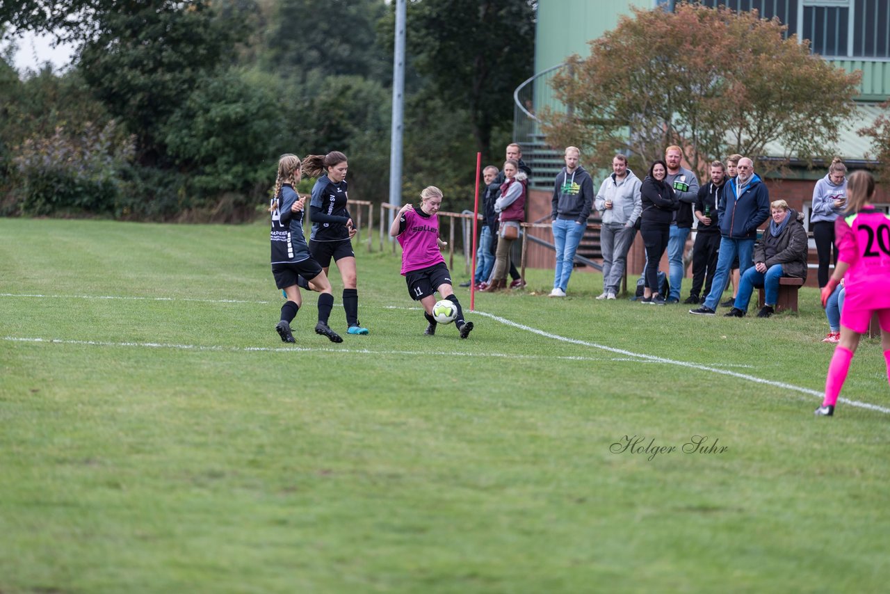 Bild 193 - Frauen Grossenasper SV - SV Steinhorst/Labenz : Ergebnis: 1:3